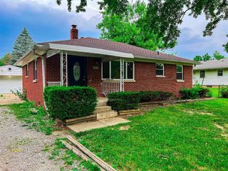 Foreclosed Home - 1836 N BOLTON AVE, 46218