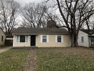 Foreclosed Home - 3520 N BUTLER AVE, 46218