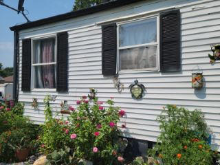 Foreclosed Home - 3501 CAROLINE AVE, 46218