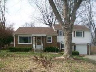 Foreclosed Home - 420 BURBANK RD, 46219