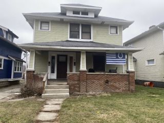 Foreclosed Home - 25 N ARLINGTON AVE, 46219