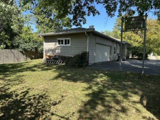 Foreclosed Home - 6611 SPRINGER AVE, 46219