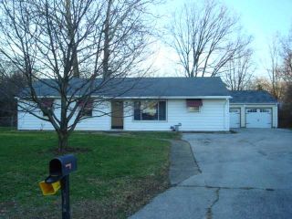 Foreclosed Home - 4314 STANDISH DR, 46221