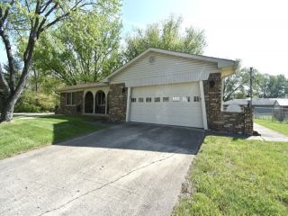 Foreclosed Home - 5005 LUCAS LN, 46221