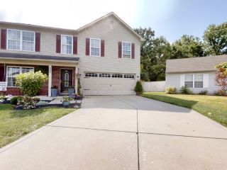 Foreclosed Home - 5387 DOLLAR FORGE LN, 46221