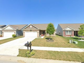 Foreclosed Home - 6331 EMERALD FIELD WAY, 46221