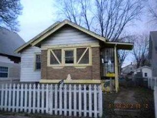 Foreclosed Home - 533 N CENTENNIAL ST, 46222