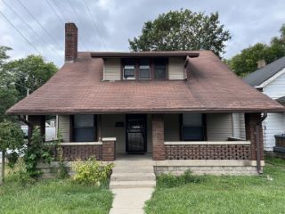Foreclosed Home - 1202 KING AVE, 46222