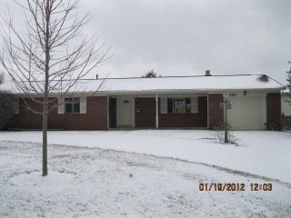 Foreclosed Home - 5511 HOLLISTER DR, 46224
