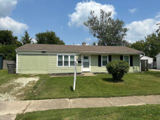 Foreclosed Home - 3507 BEELER AVE, 46224