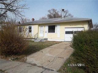 Foreclosed Home - 8326 E 36TH ST, 46226