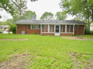 Foreclosed Home - 3633 TIFFANY DR, 46226