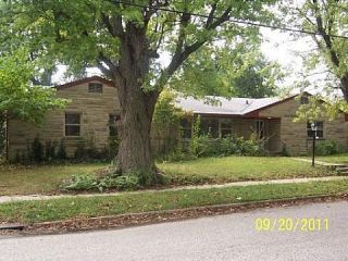 Foreclosed Home - 1401 E CASTLE AVE, 46227