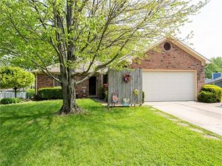 Foreclosed Home - 3532 WILD IVY DR, 46227