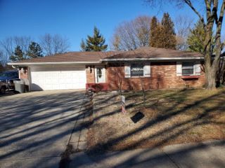 Foreclosed Home - 7440 HEARTHSTONE WAY, 46227