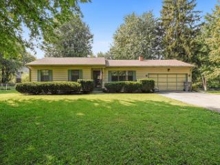 Foreclosed Home - 3535 E SOUTHPORT RD, 46227