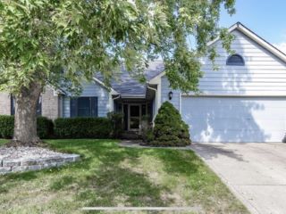 Foreclosed Home - 3342 BOXWOOD DR, 46227