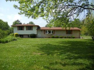Foreclosed Home - 4590 AYRSHIRE ST, 46228
