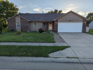 Foreclosed Home - 4436 SUNSHINE AVE, 46228