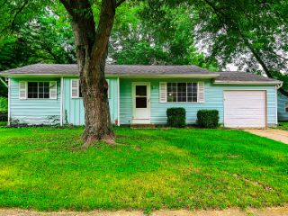 Foreclosed Home - 1429 LANSDOWNE RD, 46234