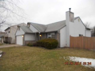 Foreclosed Home - 10126 ARAPAHOE DR, 46235