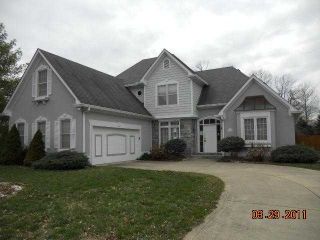 Foreclosed Home - 6426 ROYAL OAKLAND DR, 46236