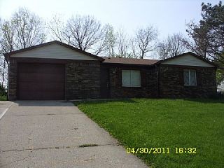 Foreclosed Home - 7904 INVERNESS CT, 46237