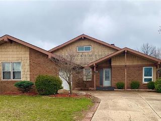 Foreclosed Home - 5601 WHIRLAWAY CT, 46237