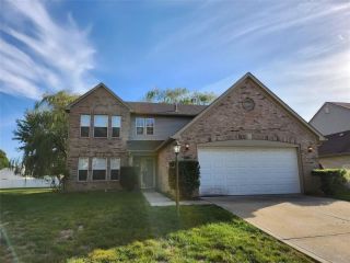 Foreclosed Home - 3817 CHERRY BLOSSOM BLVD, 46237