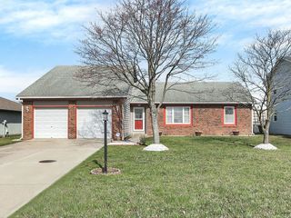 Foreclosed Home - 4970 BROOKFIELD DR, 46237