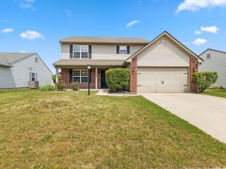 Foreclosed Home - 6414 WINSLOW DR, 46237