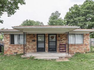 Foreclosed Home - 3412 S OXFORD ST, 46237
