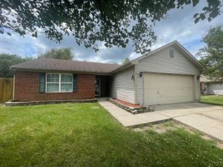 Foreclosed Home - 4234 SPIRE DR, 46237