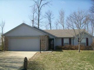 Foreclosed Home - 7826 SOFTWOOD CT, 46239