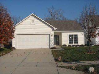 Foreclosed Home - 8060 CHESTERHILL WAY, 46239