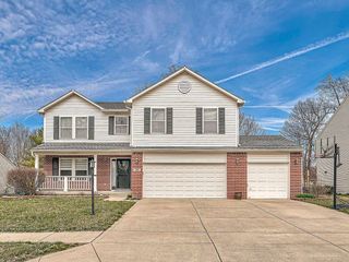 Foreclosed Home - 7218 TRESA DR, 46239