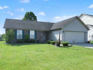 Foreclosed Home - 5333 TWIN BRIDGE BLVD, 46239