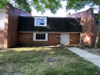 Foreclosed Home - 6356 COMMONS DR, 46254