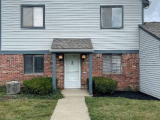 Foreclosed Home - 5920 OAKBROOK LN, 46254