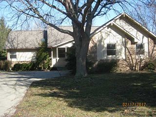 Foreclosed Home - 10022 BEAM RIDGE DR, 46256