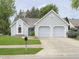Foreclosed Home - 7656 WICKFIELD WAY, 46256