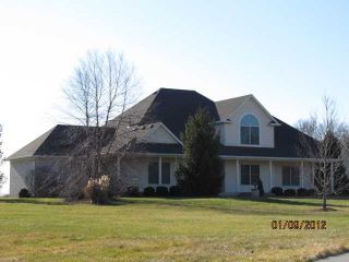 Foreclosed Home - 11829 MAZE CREEK DR, 46259