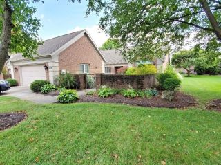 Foreclosed Home - 8561 OLDE MILL CIRCLE NORTH DR, 46260