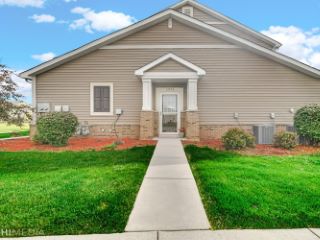 Foreclosed Home - 11573 VERMONT ST, 46307