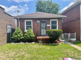 Foreclosed Home - 3913 EUCLID AVE, 46312