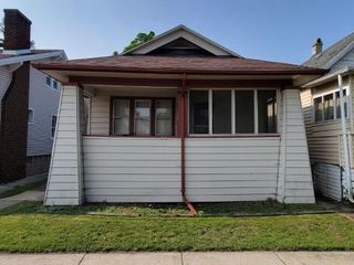 Foreclosed Home - 516 WALTHAM ST, 46320