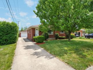 Foreclosed Home - 8341 COTTAGE GROVE AVE, 46322