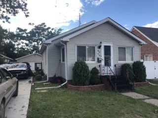 Foreclosed Home - 6846 DELAWARE AVE, 46323