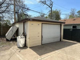 Foreclosed Home - 424 165TH ST, 46324
