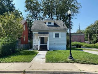 Foreclosed Home - 6120 GARFIELD AVE, 46324